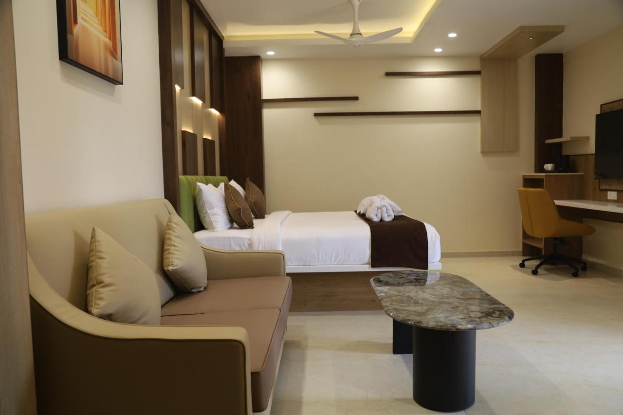 Kings Bury Inn Kumbakonam Zewnętrze zdjęcie