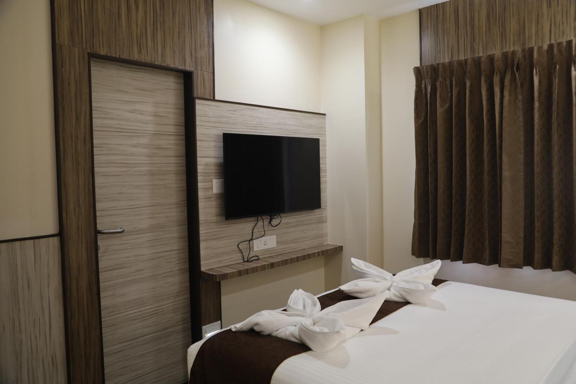 Kings Bury Inn Kumbakonam Zewnętrze zdjęcie