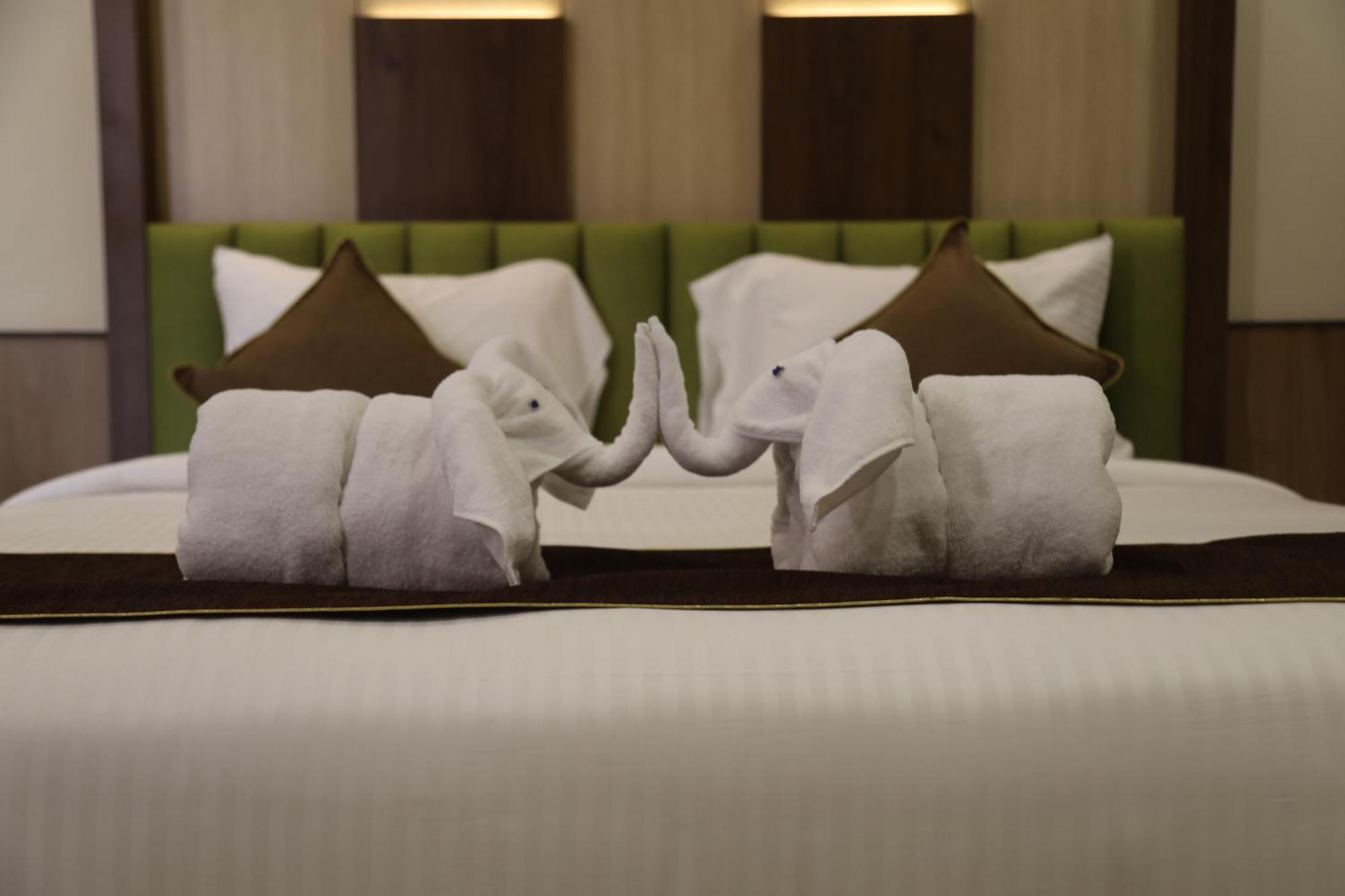 Kings Bury Inn Kumbakonam Zewnętrze zdjęcie