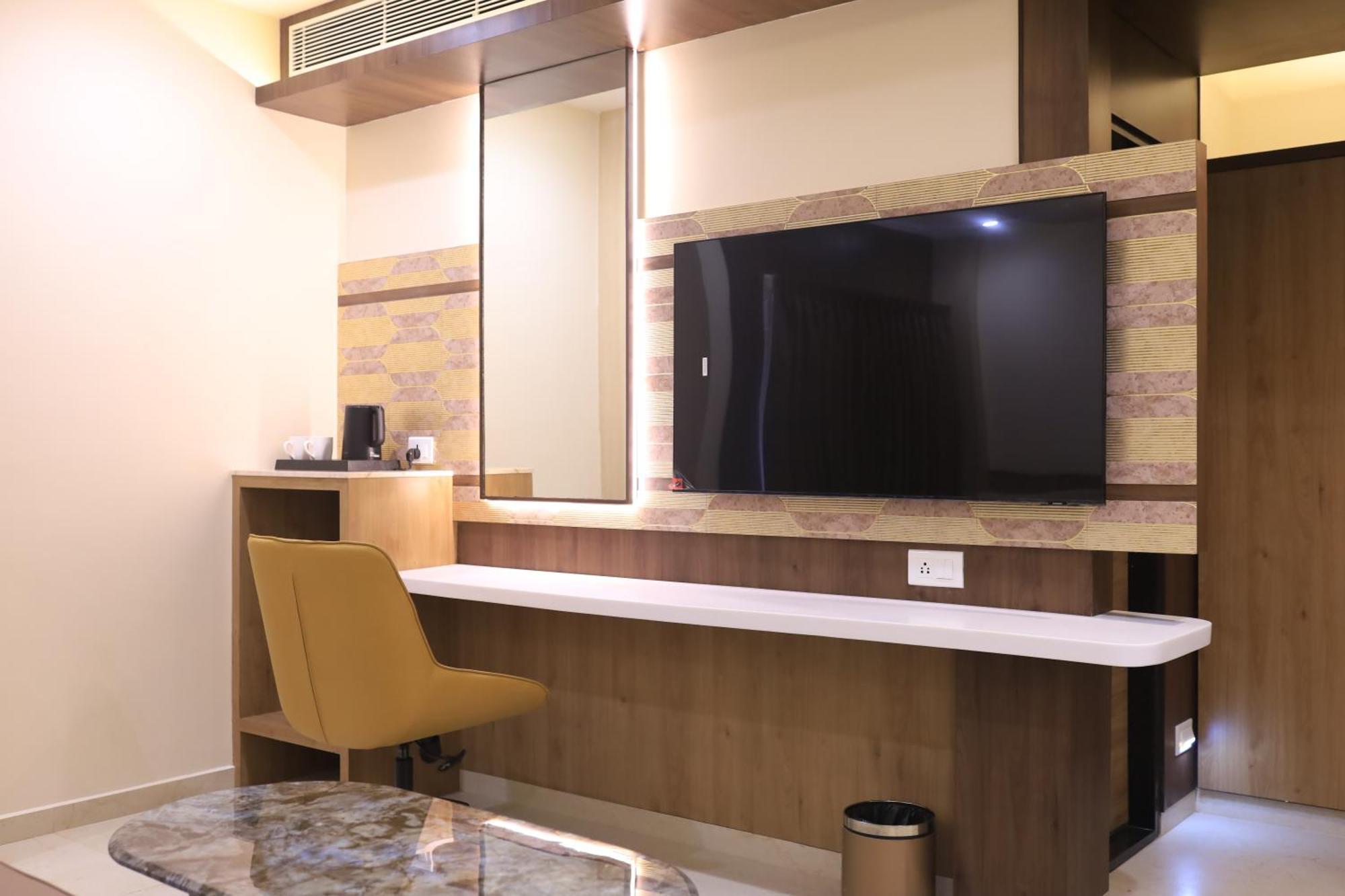 Kings Bury Inn Kumbakonam Zewnętrze zdjęcie