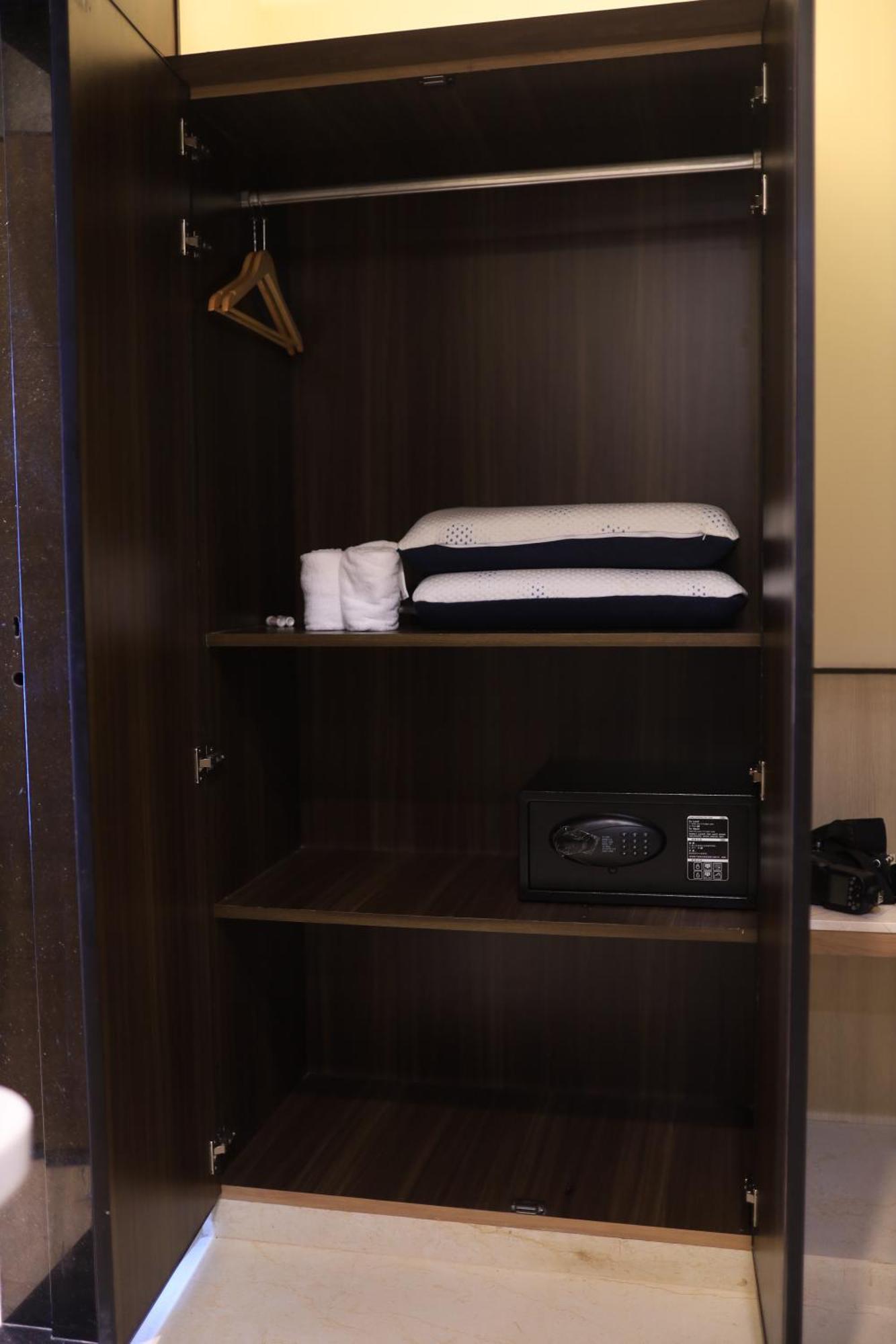Kings Bury Inn Kumbakonam Zewnętrze zdjęcie